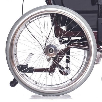 Кресло-коляска для инвалидов Comfort 600