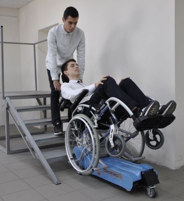 Гусеничный подъемник БАРС УГП-130 с выдвижным колесом