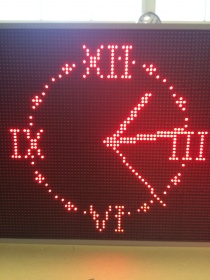 Стрелочные светодиодные часы для офиса. Размер 329х329х60 мм арт. КрС22087