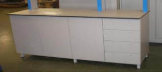 Стол пристенный на опорных тумбах арт. 10632