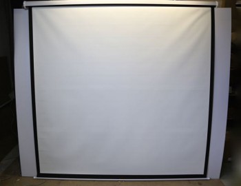 Экран для мультимедийного проектора арт. RM19003