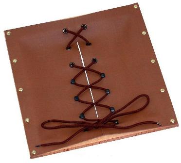 Рамка со шнуровкой и крючками на коже арт. МП13094