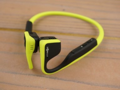 Беспроводная Bluetooth гарнитура с костной проводимостью Aftershokz Trekz Titanium арт. ЭГ25187