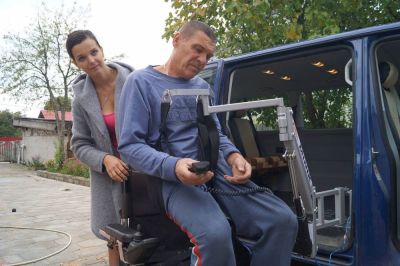 Подъемник для инвалидов MINIK в автобус