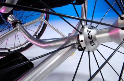 Инвалидная кресло-коляска спортивного типа HURRICANE  арт. MEY27391