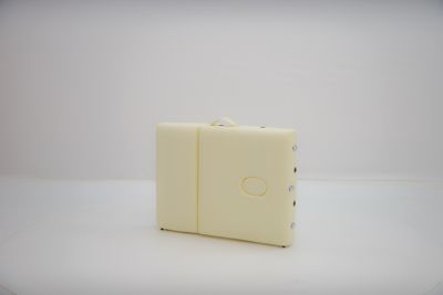 Массажный стол, ДЕРЕВЯННЫЙ 3-х секционный, кремовый MET Comfort W3