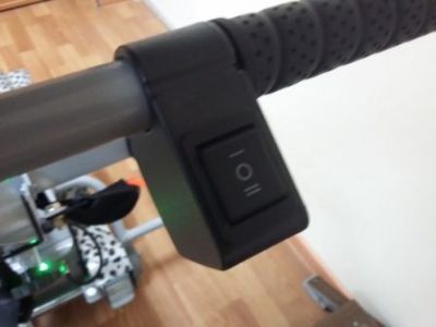 Лестничный гусеничный подъемник для инвалидов БАРС УГП-130