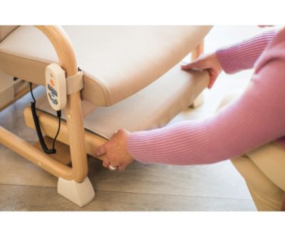 Физиотерапевтическое кресло Hakuju HEALTHTRON HEF-Hb9000T