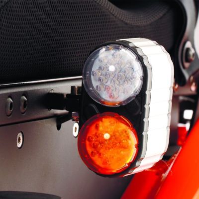 Кресло-коляска с электроприводом МЕТ ADVENTURE