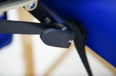 Стол массажный, на буковом каркасе, синий MET Comfort PRO W2