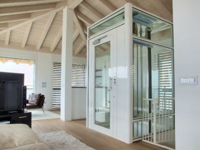 Лифт для коттеджа DomusLift (Италия) арт. Lfq20619