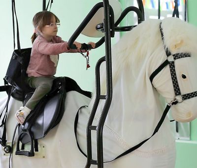 FORTIS 202 - тренажер иппотерапии для детей с ДЦП