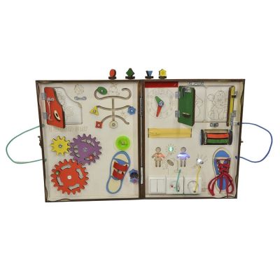 Стенд для развития бытовых действий складной