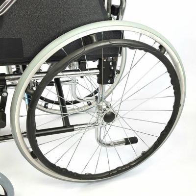 Кресло-коляска инвалидная стандартная складная LY-250-JP арт. MT27305