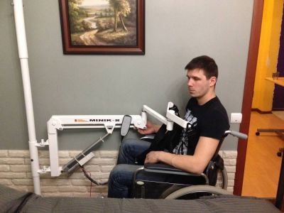 Прикроватный подъёмник для инвалидов и пожилых MINIK-S