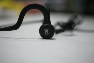 Проводная гарнитура с костной проводимостью Aftershokz Sportz Titanium арт. ЭГ25188