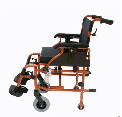 Кресло-коляска для инвалидов FS218LQ