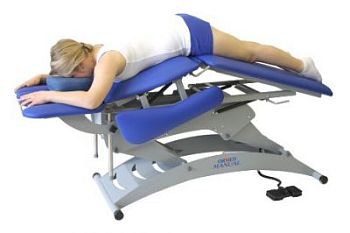 Трехсекционный массажный стол с электрической регулировкой высоты «Ормед Мануал 303» арт. Or23508