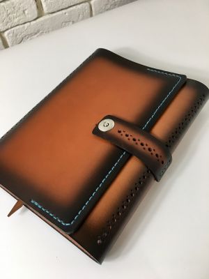 Блокнот а5 (ручная работа, натуральная кожа), оранжевый