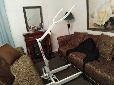 Передвижной  электрический подъемник для инвалидов и пожилых  SAVVA TPS-2