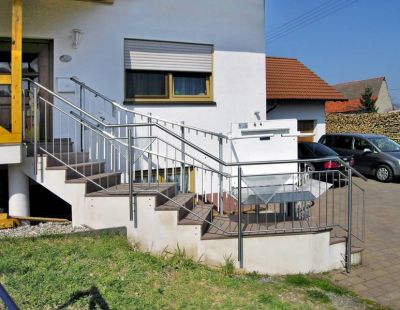 Наклонная подъемная лестничная платформа Hiro 320 арт. Rhl20698