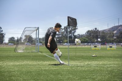 Тренажер для ударов с возвратом KickBack (Size 5)