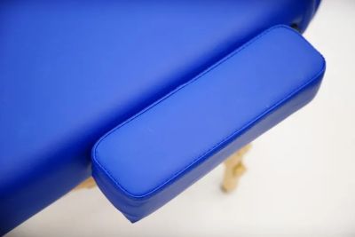 Стол массажный, на буковом каркасе, синий MET Comfort PRO W2