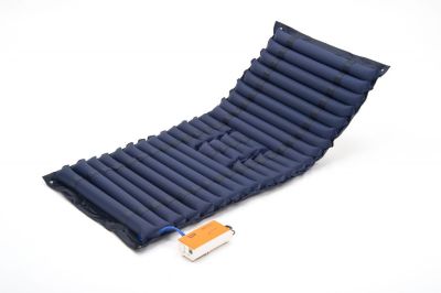 Противопролежневый трубчатый матрас с отверстием для туалета MET AIR WC-100