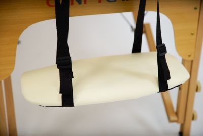 Массажный стол, деревянный, кремовый MET Comfort W2