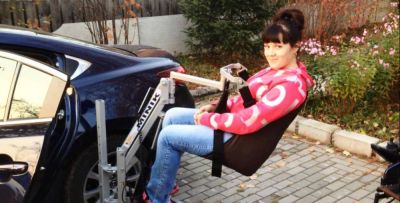 Подъёмник для инвалидов MINIK в автомобиль