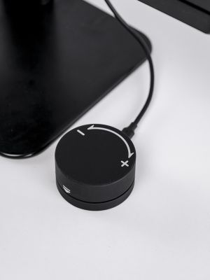 Электронный стационарный видеоувеличитель Luna Eye