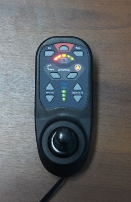 Вездеходная колесно-гусеничная инвалидная коляска CaterWil