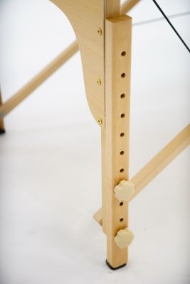 Массажный стол, ДЕРЕВЯННЫЙ 3-х секционный, кремовый MET Comfort W3