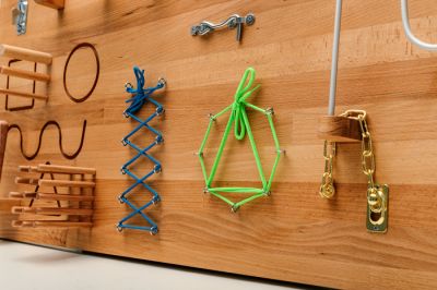 Панель настенная с тренажерами 201.1