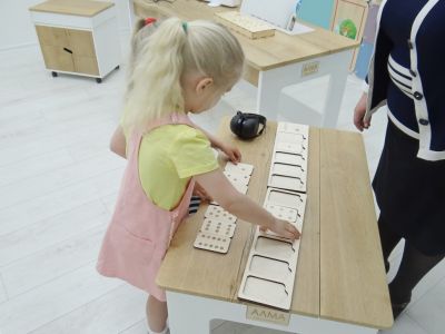 Профессиональный стол психолога-дефектолога ALMA MINI