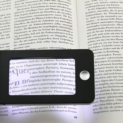 Лупа для чтения Veber 2,5x/4x, 75x43 мм, черная, с подсветкой (G188)