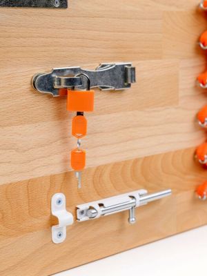 Панель настенная с тренажерами 201.3