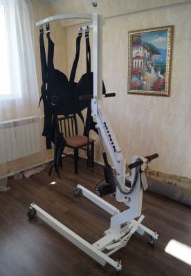 Вертикализатор-тренажер для ходьбы с электроприводом MINIK